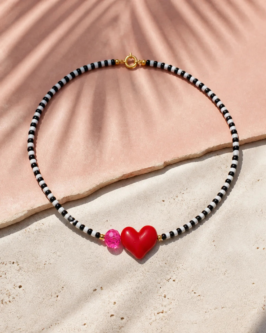 Corazón Murano red/white/black, handmade glass jewelry by Parcha