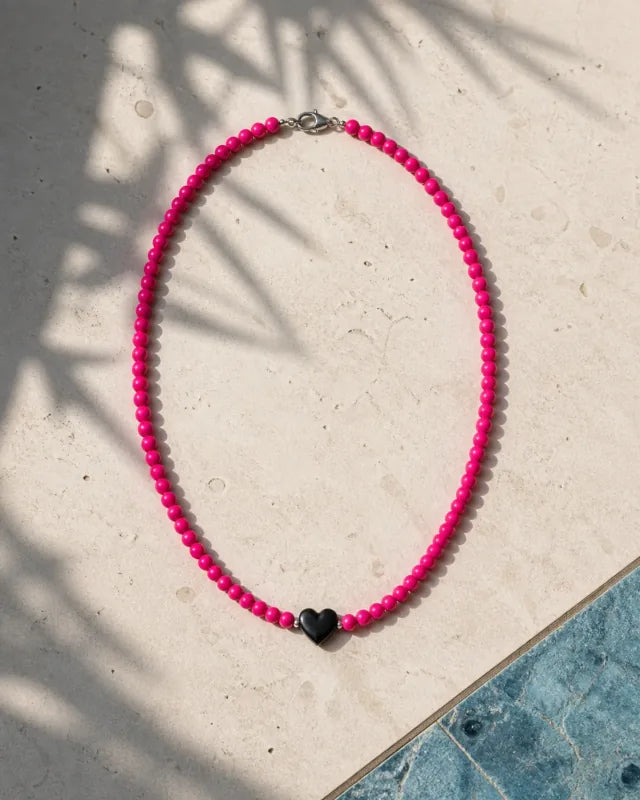 Corazón Murano black fuchsia, handmade glass jewelry by Parcha