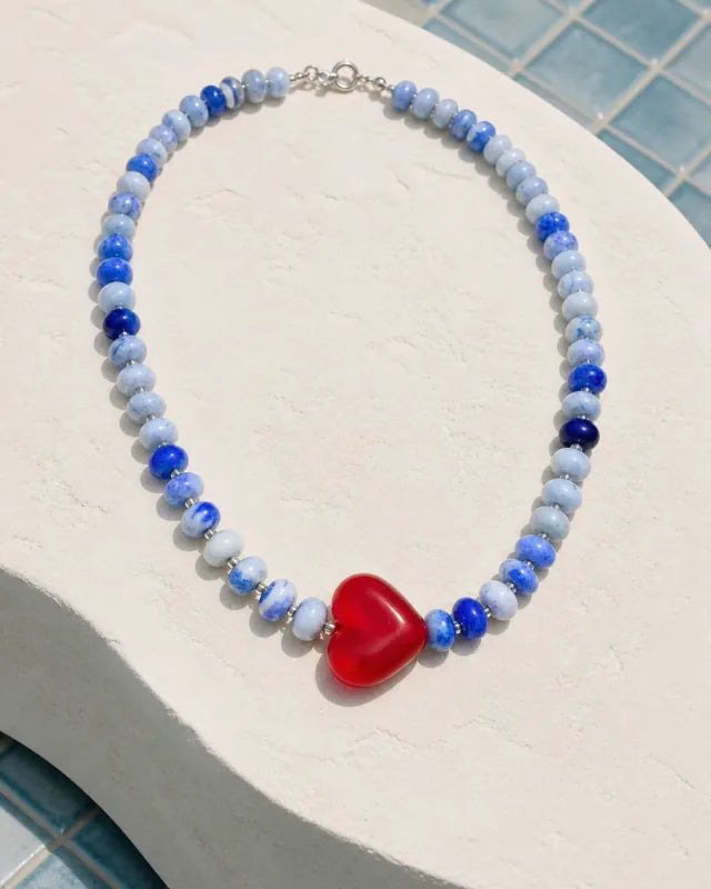 Corazón2 blue white, handmade glass jewelry by Parcha