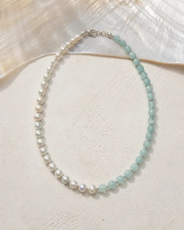 Perla azul, handmade glass jewelry by Parcha